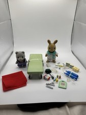 Sylvanian Families Ambulance &