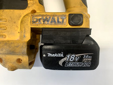 Adapter to fit Makita LXT 18V Battery on DeWalt 24V tool