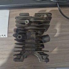 Husqvarna 240r Engine Head