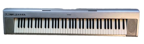 Yamaha portable grand - np-30,
