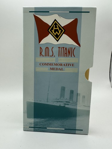 Royal mint m - ,