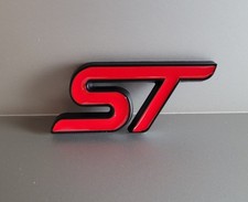 ST Rear Badge Black/Red