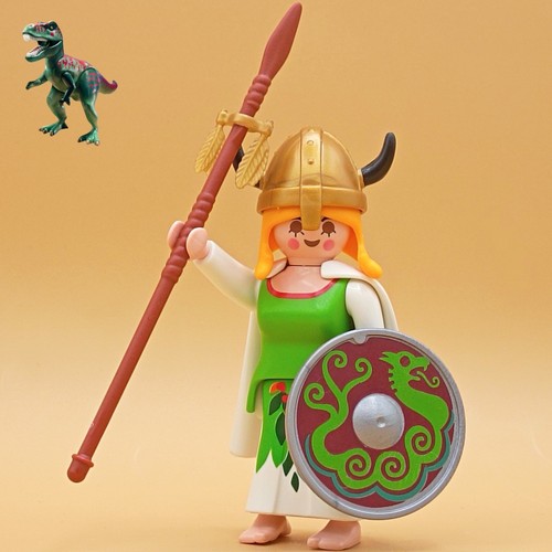 Playmobil figure shield