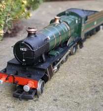 Bachmann Hook Norton Manor 7823 BR Glossy Green Steam Loco + Crew OO Gauge 