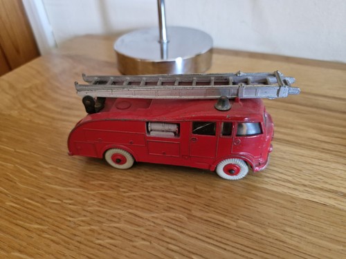 Corgi dinky supertoy - corgi,