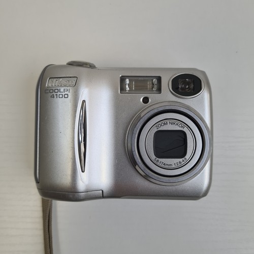 Nikon coolpix 4100 4mp - nikon,