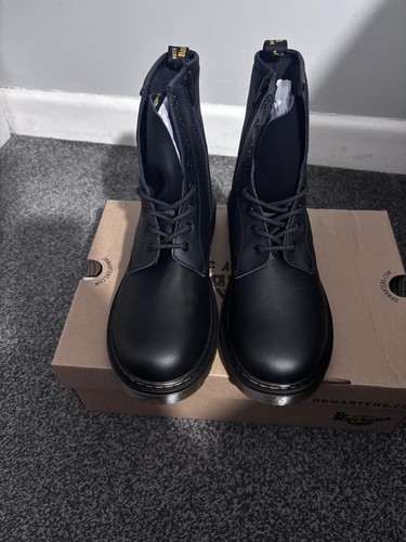 Martens air ware - ware, size