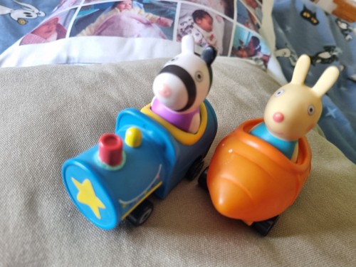 Set two peppa - of,