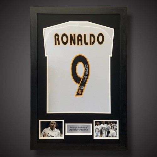Ronaldo nazario hand signed - ronaldo,