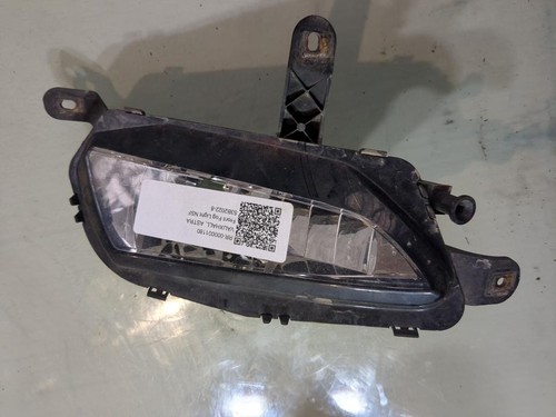 Vauxhall astra 2016 front fog - astra,