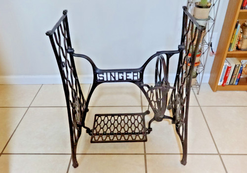 Antique singer cast - antique, iron