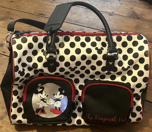 Disney mickey and minnie mouse - mickey,