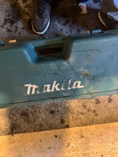 Makita GA9050 Angle Grinder
