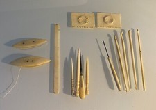 Antique Bone Sewing / Broderie