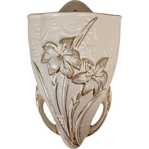 Arthur wood wall pocket vase - wall,