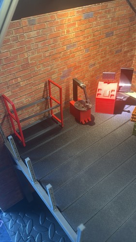 Diorama garage tyre rack - garage,