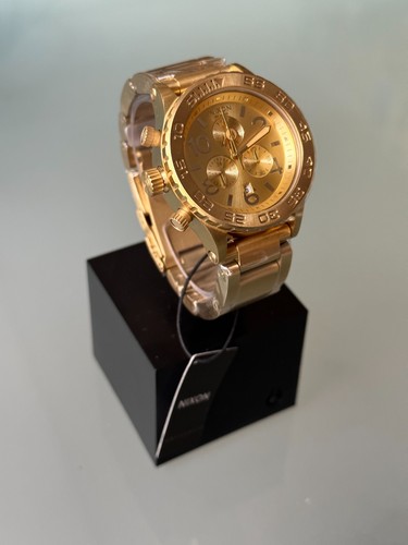 Nixon chrono all gold - 42-20,