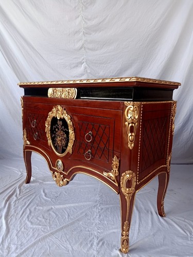 Royal louis style sideboard - style,
