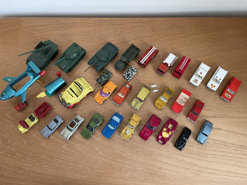 Die cast cars - , makes