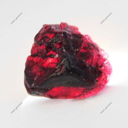 Natural red garnet huge - ct,