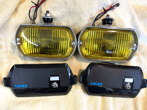 Lucas square ft8 - ft8, yellow