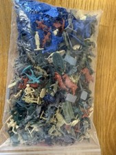 Vintage Plastic Toy Soldiers