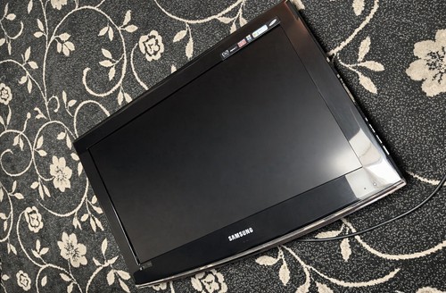 Samsung 32 inch - samsung, tv