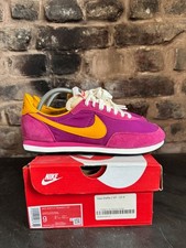 V RARE 2020 NIKE WAFFLE
