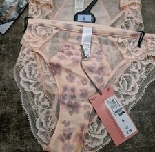 M&S Rosie Autograph Luxury