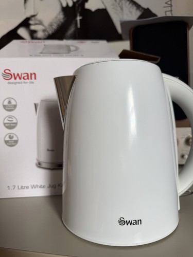 Swan sk18130w white - swan,