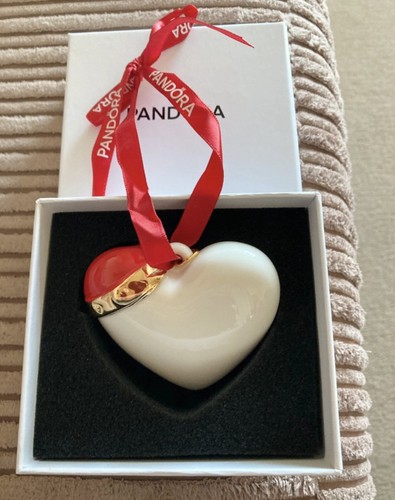 Pandora white heart with - heart, red