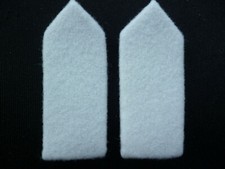 PAIR OF OFFICERS WHITE CLOTH