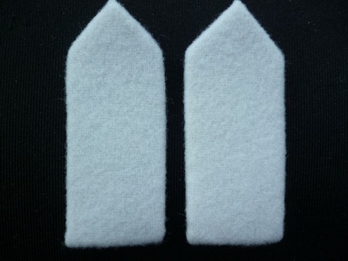 Pair officers white cloth - of,