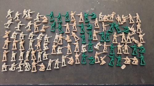 Scale plastic toy - 1/72,