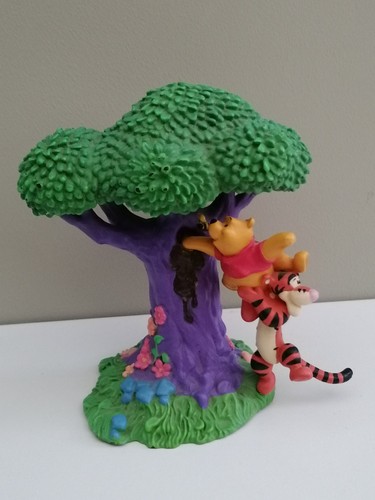 Winnie the pooh applause - applause, tree