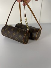 LOUIS VUITTON Papillon M51385