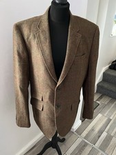 Harvey & Jones  tweed  Wool Brown Herringbone jacket Size L Chest 44R