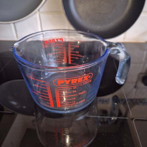 Pyrex pint litre glass - 2, 1