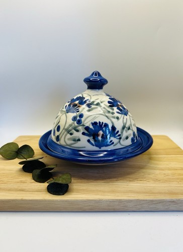 Crail pottery cheese - cheese, dome