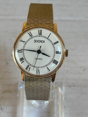Vintage sekonda ussr white - sekonda,