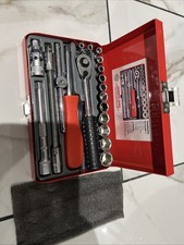 KENNEDY 1/4in. Socket Set, Metric, Set of 19 / Model: KEN5824893K