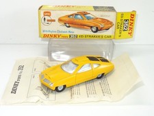 DINKY 352 ED STRAKERS CAR GERRY ANDERSON UFO (407)