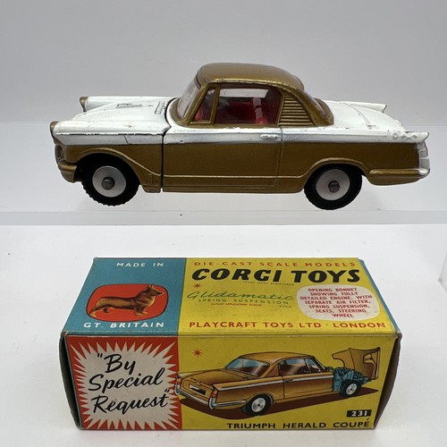 Corgi 231 triumph herald - 231,