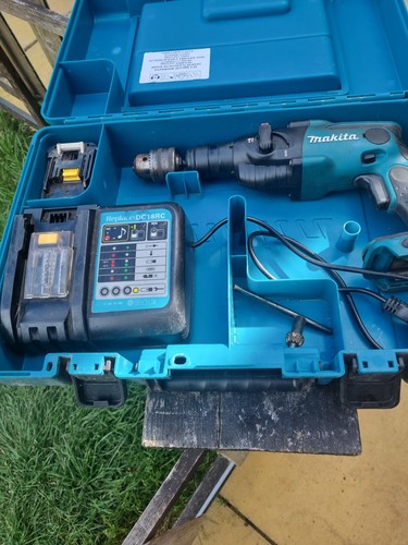 Makita cordless drill - makita, bhr162