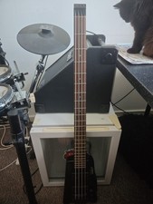 Hohner B2 Headless Bass