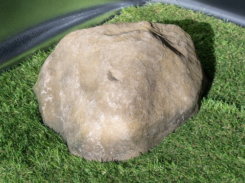 Fibreglass fake rocks