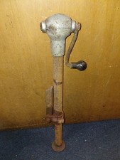 BEVELIFT CLASSIC VINTAGE CAR