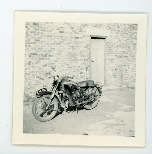 Bsa b31 motorcycle bike - motorcycle,