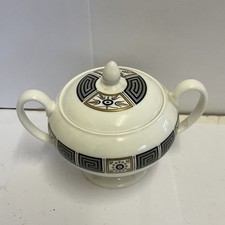 WEDGWOOD ASIA LIDDED SUGAR