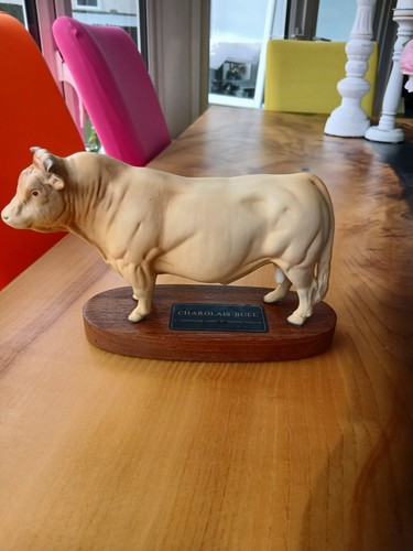 Beswick charolais bull model - charolais,